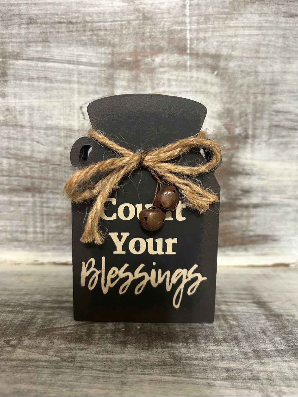 Adorable country looking wooden decor “count your blessings”